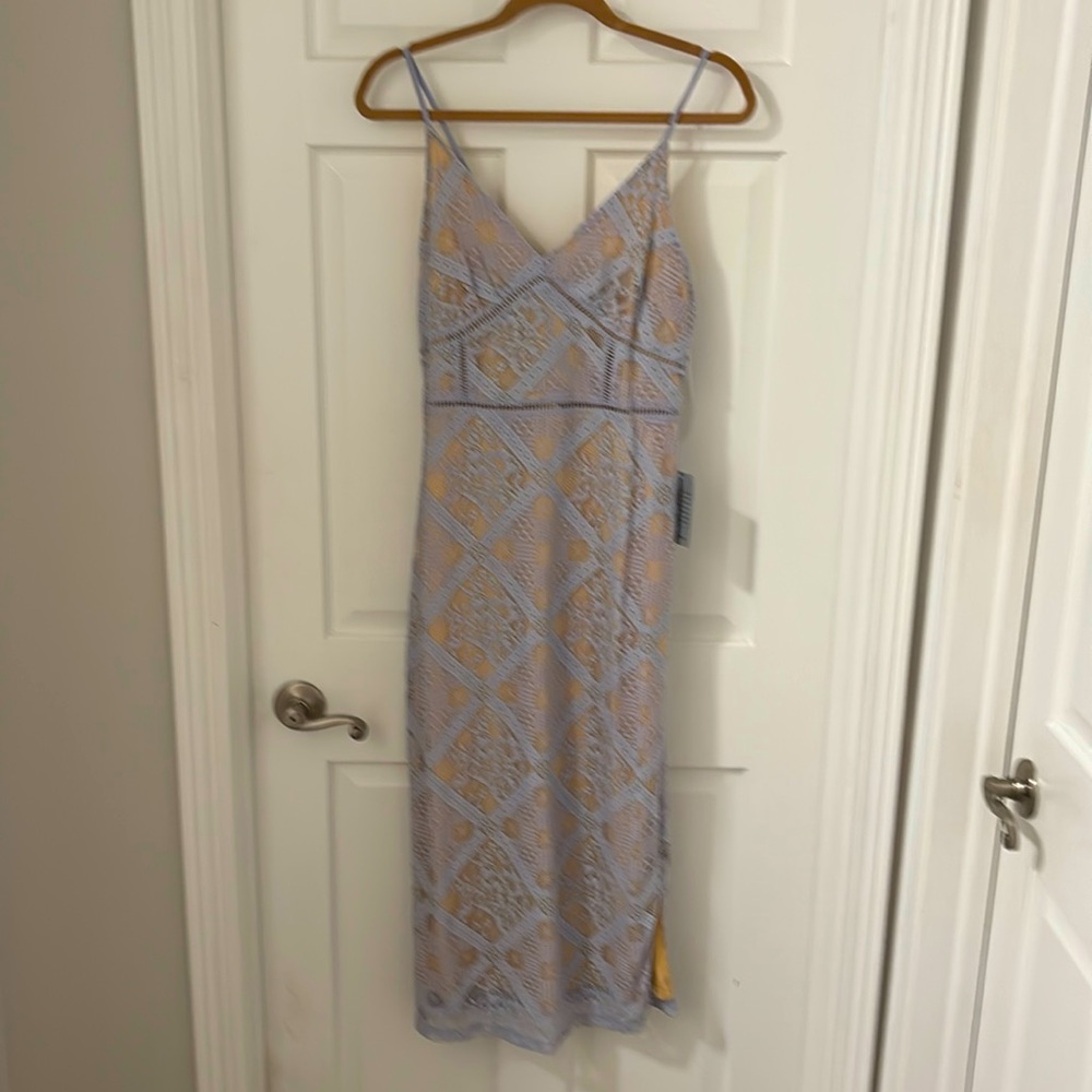 NSR lavender/ beige midi dress NWT